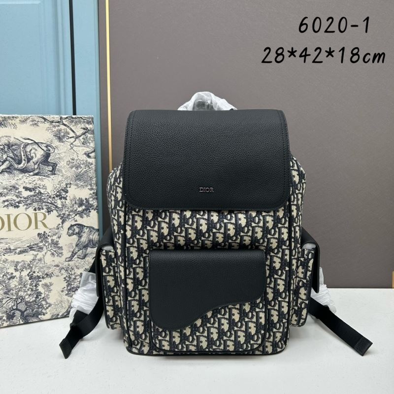D*or backpacks
